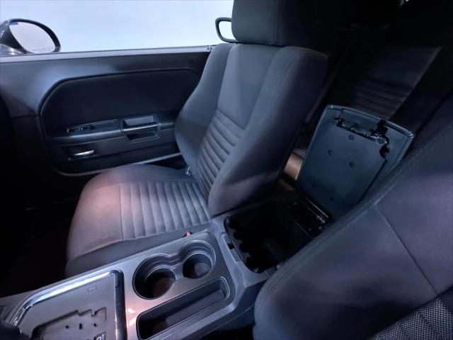 2014 Dodge Challenger SXT