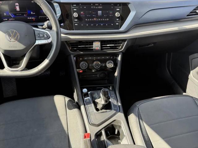 2024 Volkswagen Taos 1.5T SE