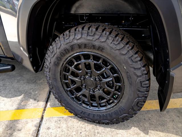 2026 Toyota Tundra SR5 CrewMax 5.5' Bed