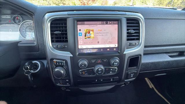 2024 Ram 1500 Classic Warlock Crew Cab 4x4 5'7" Box