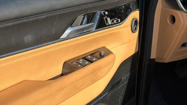 2025 Jeep Grand Wagoneer L Series III Obsidian 4x4