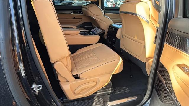 2025 Jeep Grand Wagoneer L Series III Obsidian 4x4