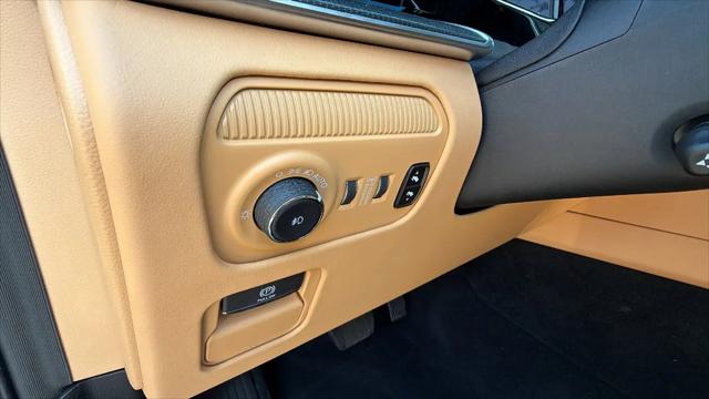 2025 Jeep Grand Wagoneer L Series III Obsidian 4x4