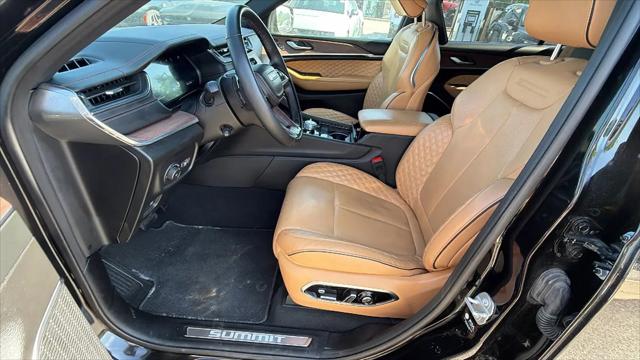 2025 Jeep Grand Cherokee L Summit 4x4