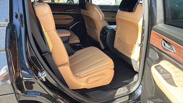 2025 Jeep Grand Cherokee L Summit 4x4