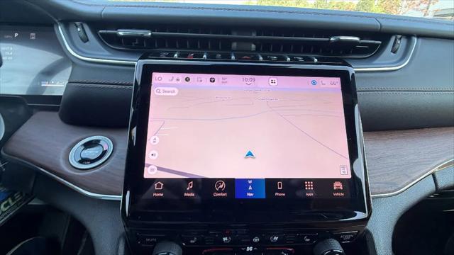 2025 Jeep Grand Cherokee L Summit 4x4