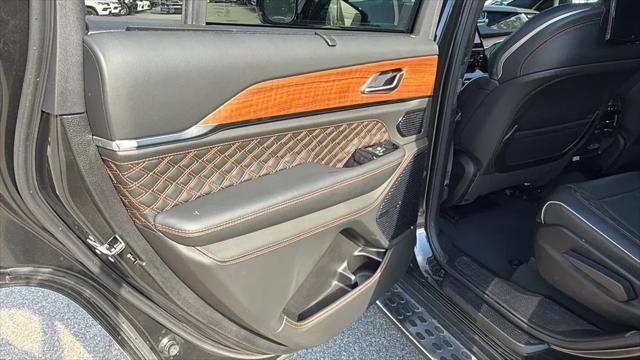 2024 Jeep Grand Cherokee L Summit Reserve 4x4