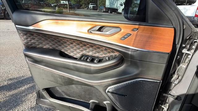 2025 Jeep Grand Cherokee L Summit Reserve 4x4