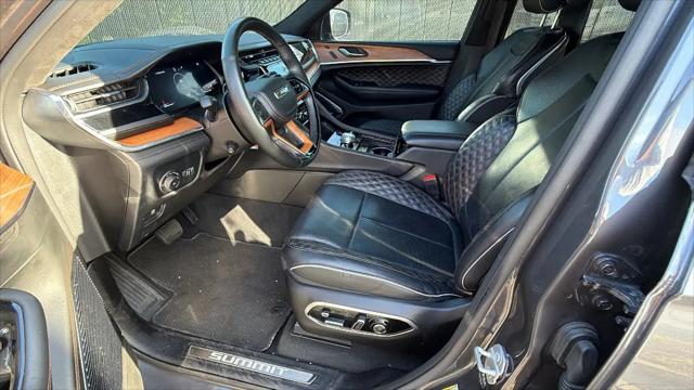2025 Jeep Grand Cherokee L Summit Reserve 4x4