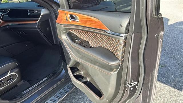 2025 Jeep Grand Cherokee L Summit Reserve 4x4