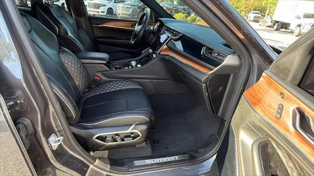 2025 Jeep Grand Cherokee L Summit Reserve 4x4