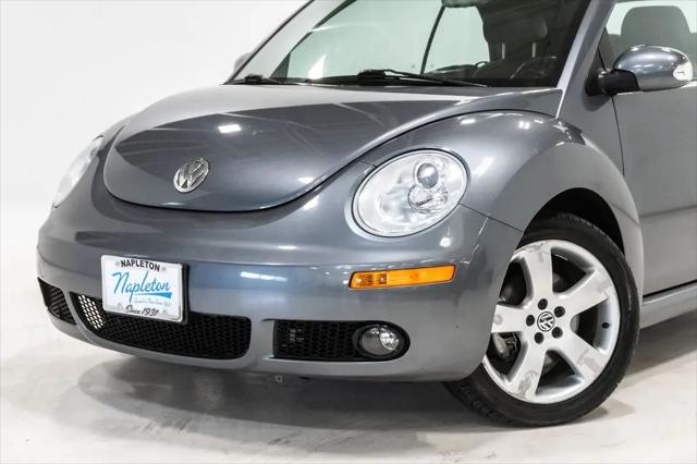 2006 Volkswagen New Beetle 2.5