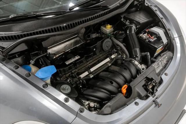 2006 Volkswagen New Beetle 2.5