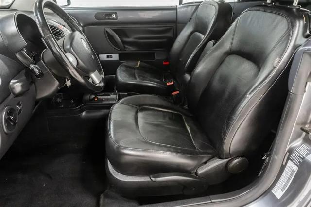 2006 Volkswagen New Beetle 2.5