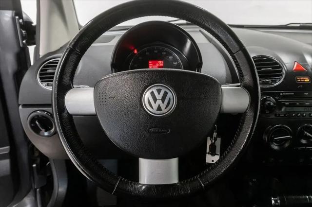 2006 Volkswagen New Beetle 2.5