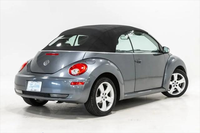 2006 Volkswagen New Beetle 2.5