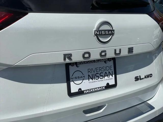 2025 Nissan Rogue SL Intelligent AWD