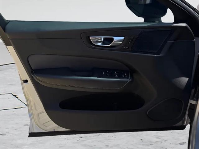 2020 Volvo XC60 T5 R-Design