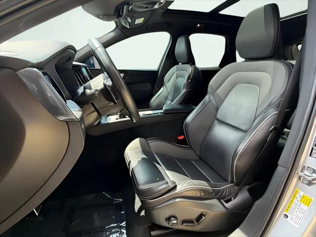 2020 Volvo XC60 T5 R-Design