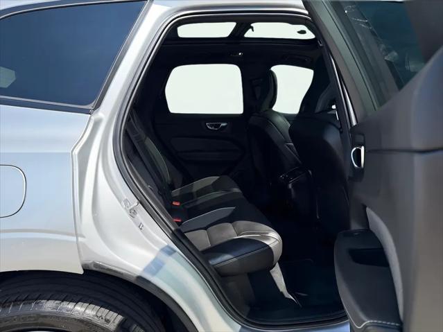 2020 Volvo XC60 T5 R-Design