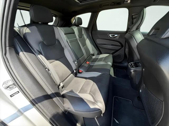 2020 Volvo XC60 T5 R-Design