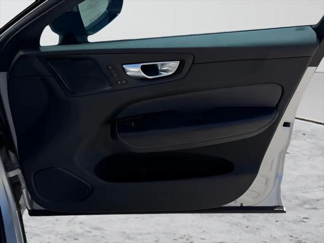 2020 Volvo XC60 T5 R-Design