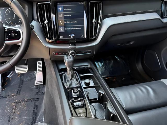 2020 Volvo XC60 T5 R-Design