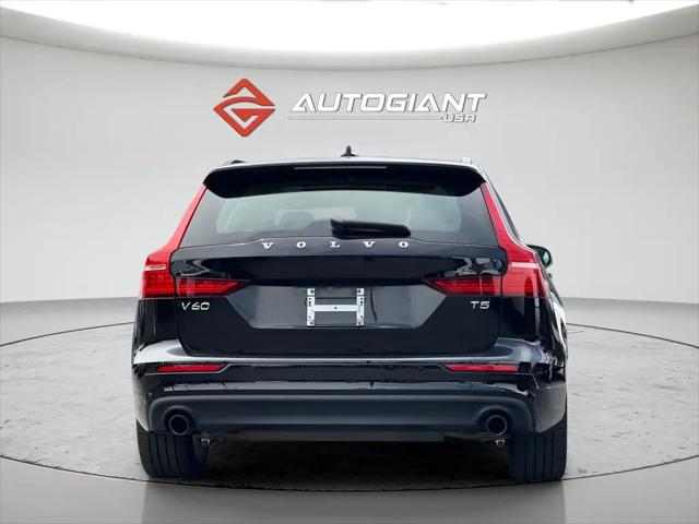 2020 Volvo V60 T5 Momentum