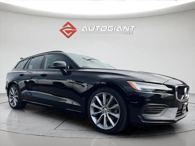 2020 Volvo V60 T5 Momentum