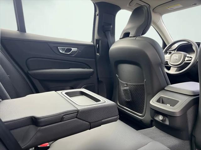 2020 Volvo V60 T5 Momentum
