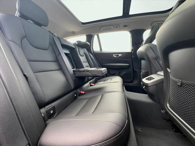 2020 Volvo V60 T5 Momentum