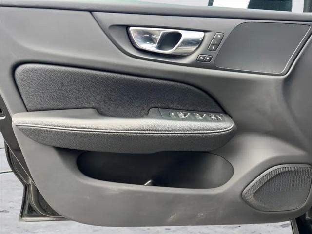 2020 Volvo V60 T5 Momentum