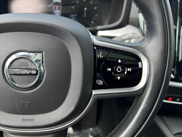 2020 Volvo V60 T5 Momentum