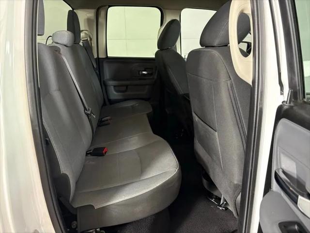 2024 Ram 1500 Classic SLT Quad Cab 4x2 6'4" Box