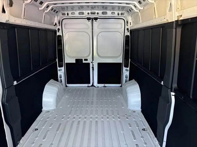 2026 Ram ProMaster 2500 Cargo Van Tradesman High Roof 159" WB w/Pass Seat