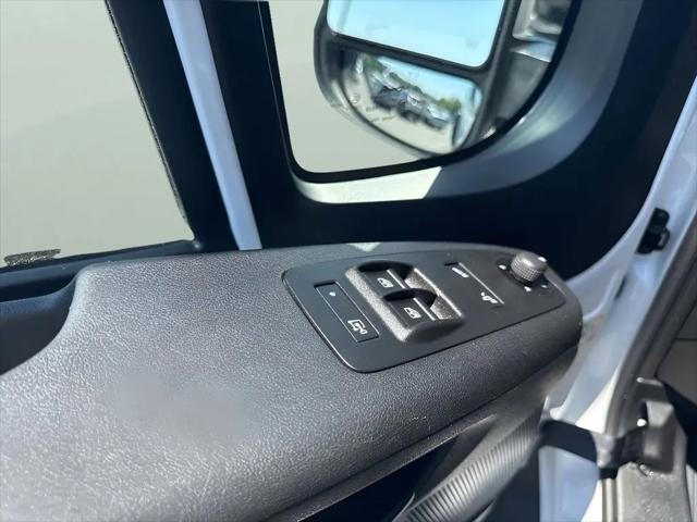 2026 Ram ProMaster 2500 Cargo Van Tradesman High Roof 159" WB w/Pass Seat