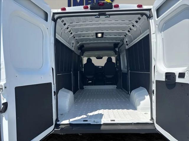 2026 Ram ProMaster 2500 Cargo Van Tradesman High Roof 159" WB w/Pass Seat
