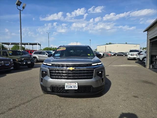 2025 Chevrolet Traverse AWD LT