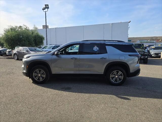 2025 Chevrolet Traverse AWD LT