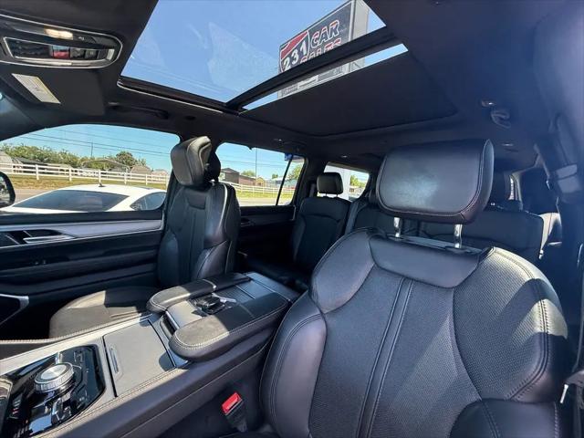 2023 Jeep Wagoneer Series II Carbide 4x4