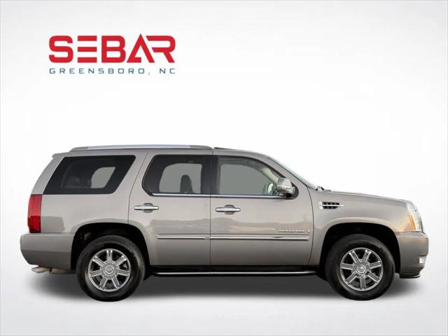 2007 Cadillac Escalade Standard