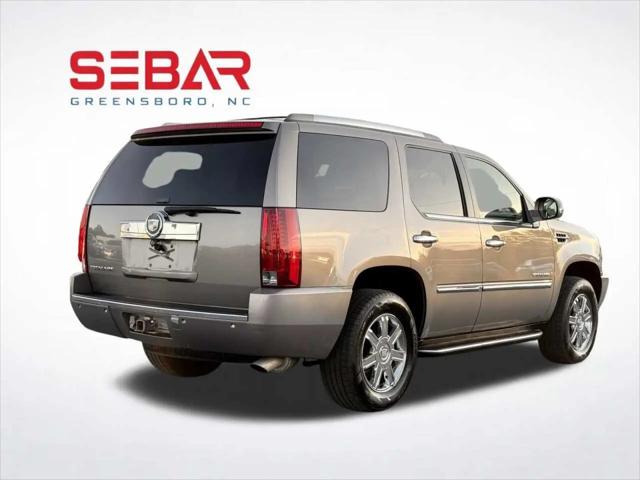 2007 Cadillac Escalade Standard