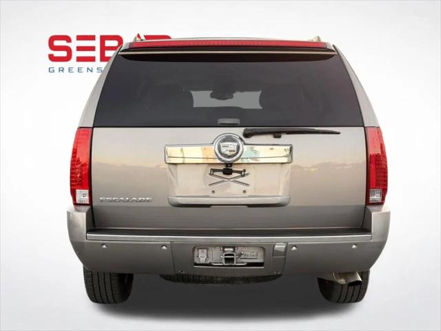 2007 Cadillac Escalade Standard