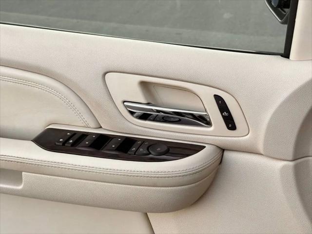2007 Cadillac Escalade Standard