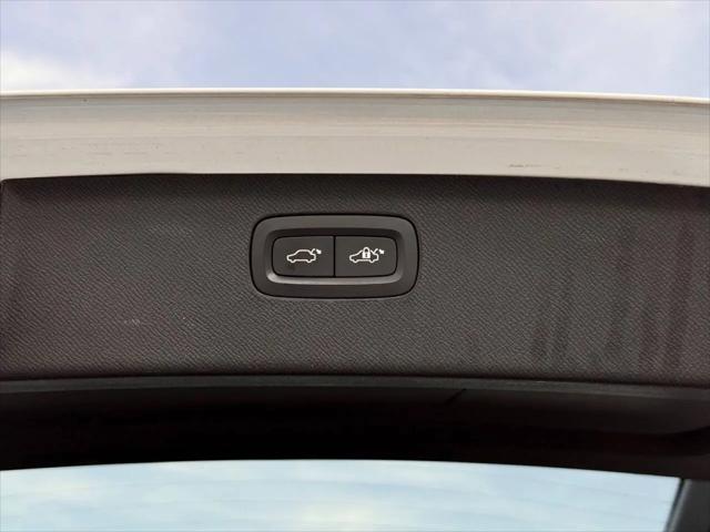 2019 Volvo XC90 T6 Inscription
