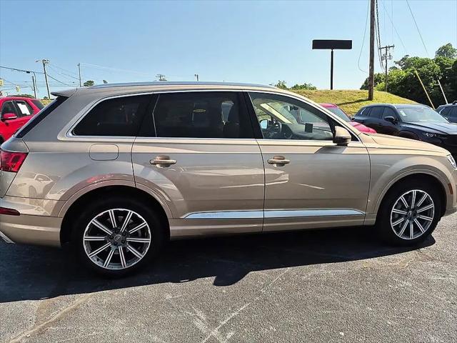 2019 Audi Q7 45 Premium