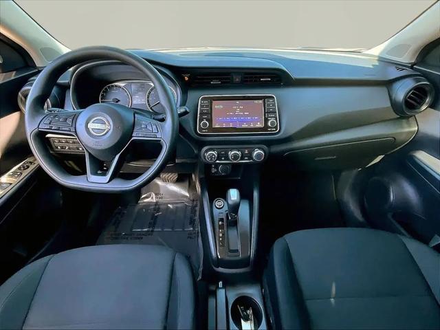 2024 Nissan Kicks S Xtronic CVT