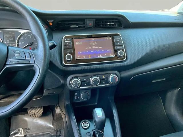 2024 Nissan Kicks S Xtronic CVT