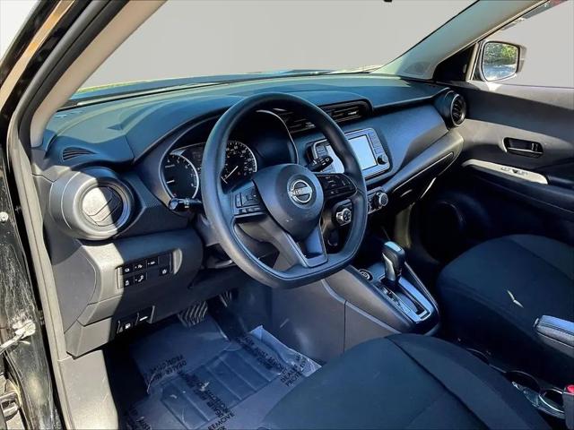 2024 Nissan Kicks S Xtronic CVT