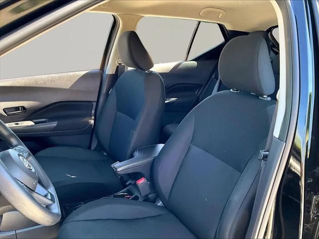 2024 Nissan Kicks S Xtronic CVT